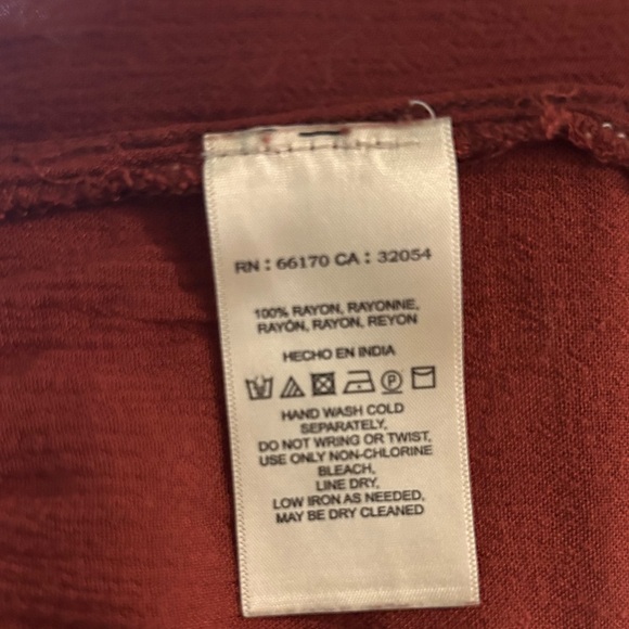 ANTHROPOLOGIE HIGH WAISTED BOHO BURGENDY PANTS WITH EMBROIDERY WAIST - MEDIUM - Picture 6 of 6